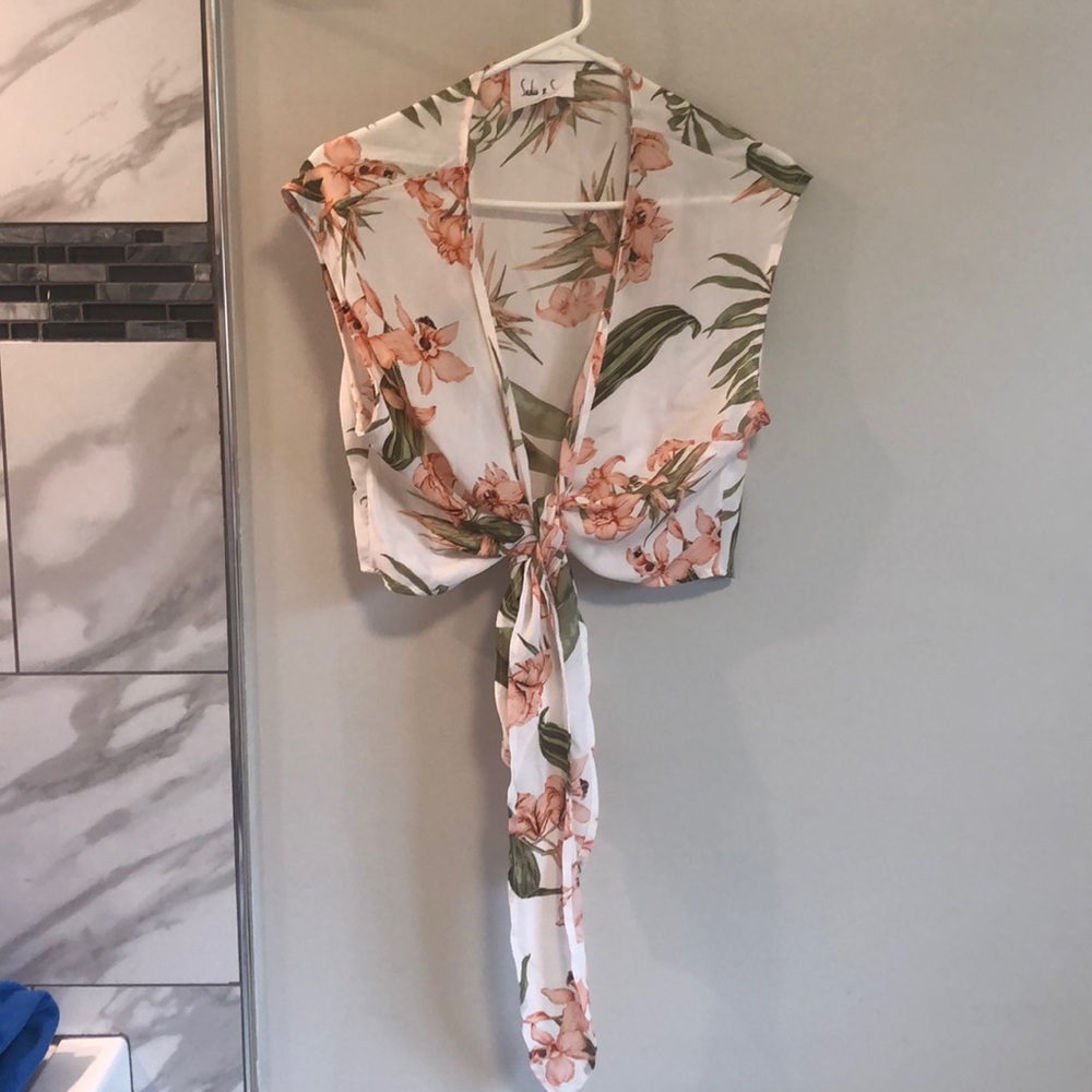 Front tie crop